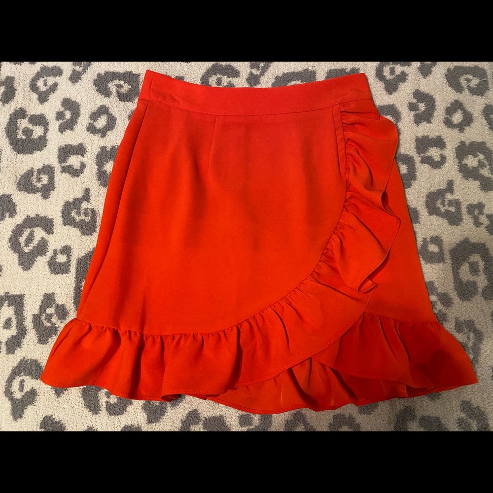 KARLIE skirt.